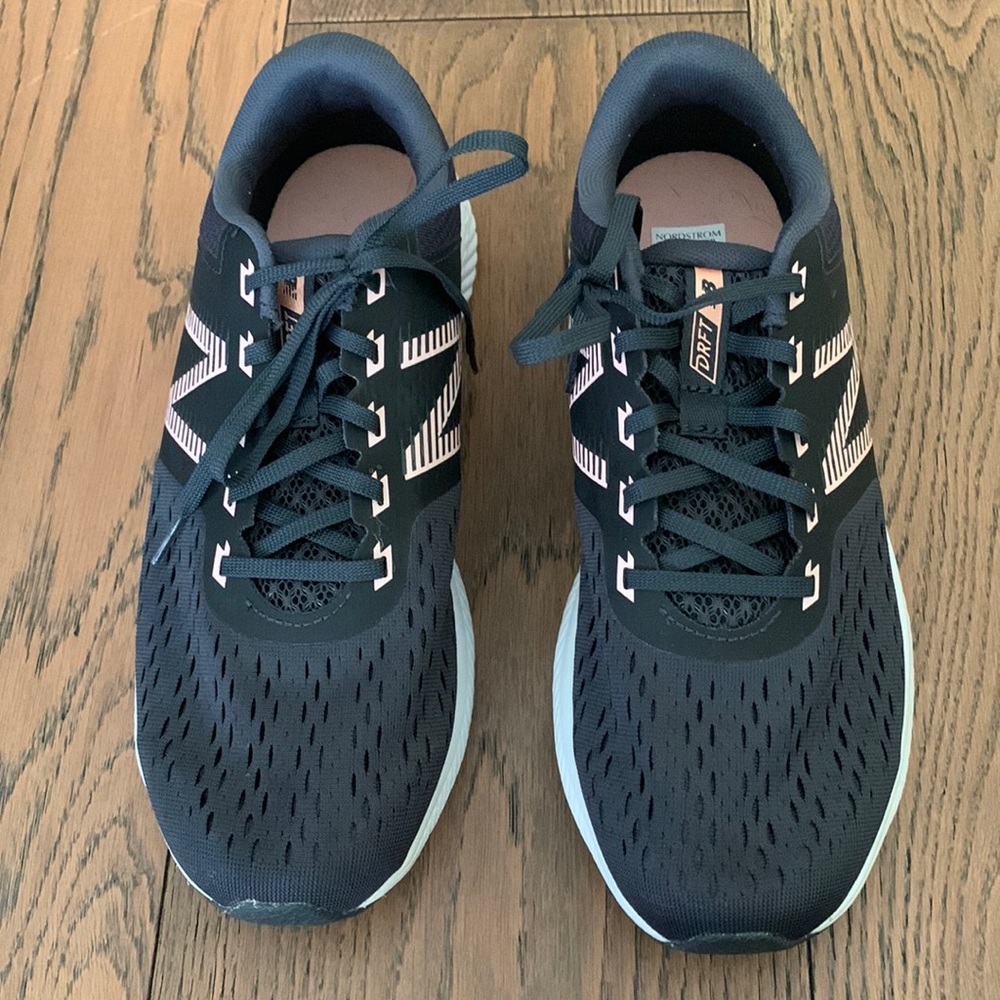 New Balance DRFT Women’s 10 W Running Shoes Abzorb Sole WDRFTLK1 Gray/Pink